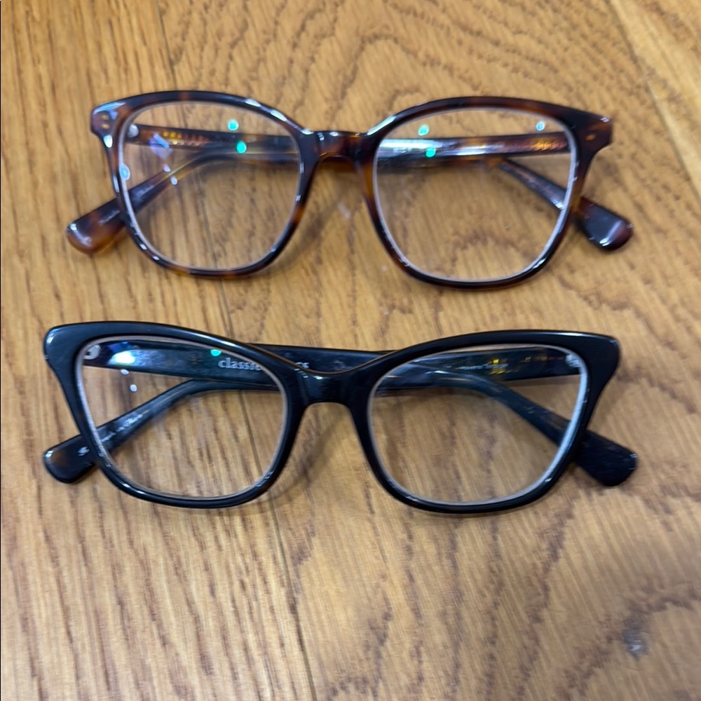 Set of 2 prescription Stylish Tortoise and Black Frame Glasses Classic Specs